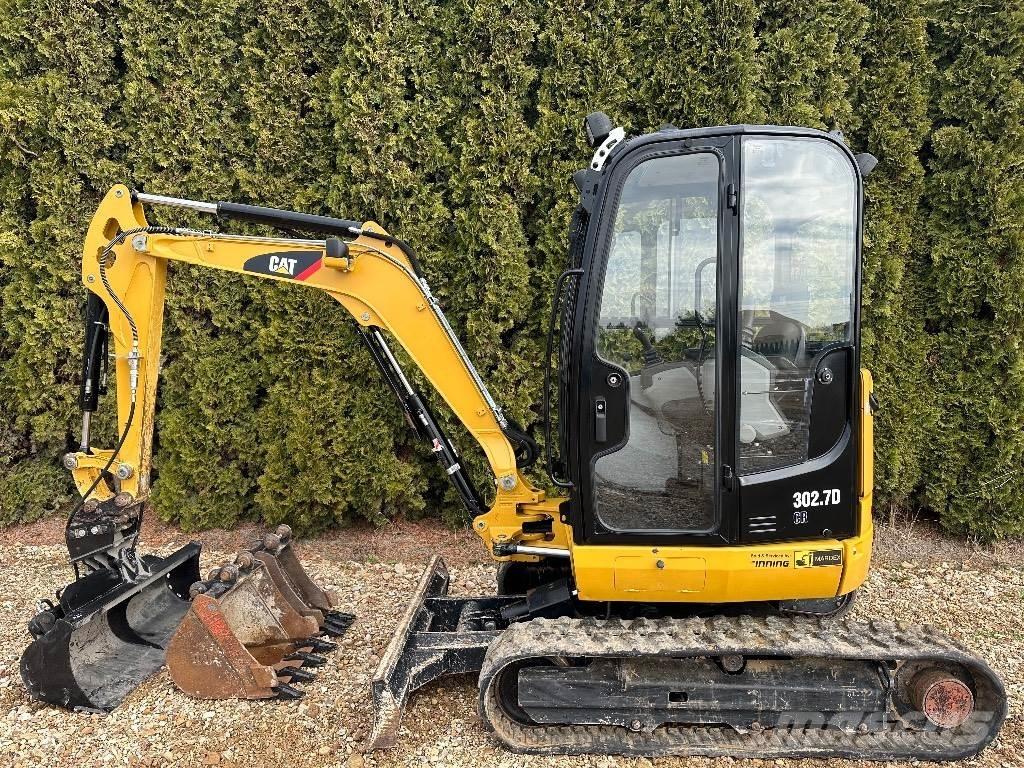 CAT 302.7 D CR 소형 굴삭기 7톤 미만