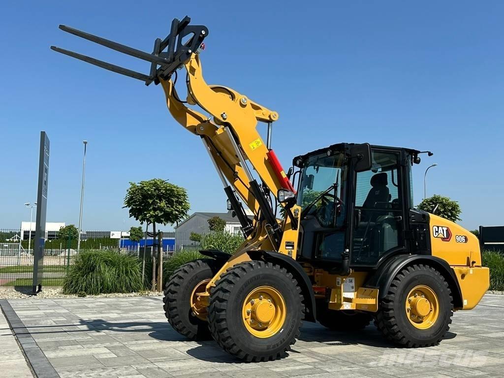 CAT 906  휠로우더