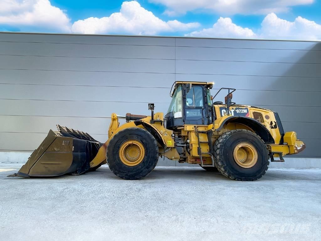 CAT 972M  휠로우더