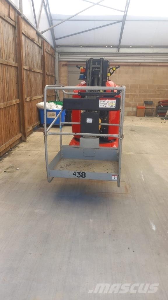 Manitou 100 VJR 인원/화물 앨리베이터