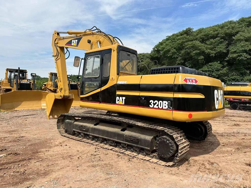 CAT 320B 대형 굴삭기 29톤 이상