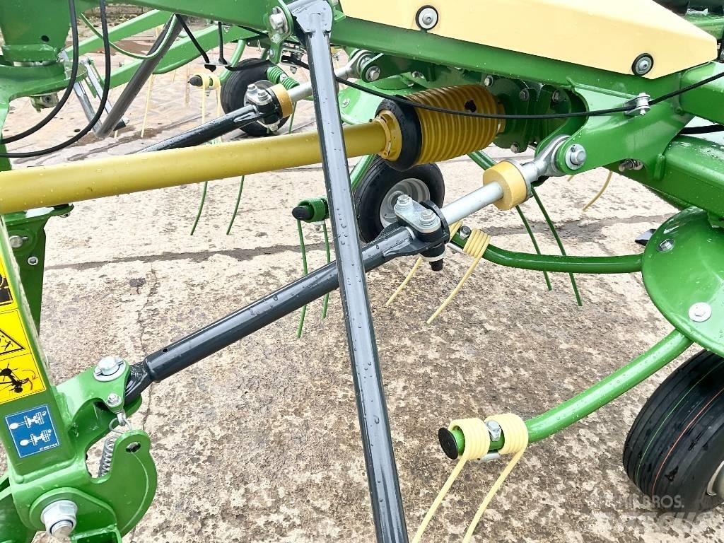 Krone Vendro 560 갈퀴 및 테더