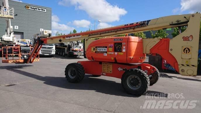 JLG 800AJ 관절형 전동이동 리프트