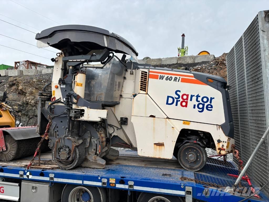 Wirtgen W 60 Ri 아스팔트 콜드 밀링 기계