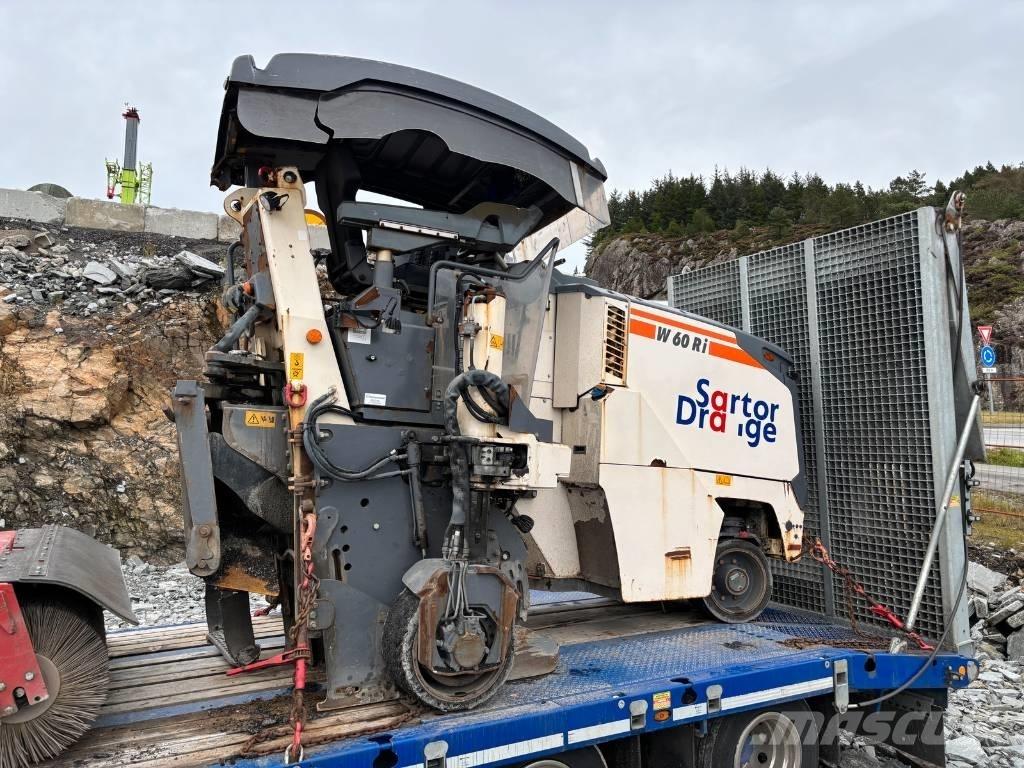 Wirtgen W 60 Ri 아스팔트 콜드 밀링 기계