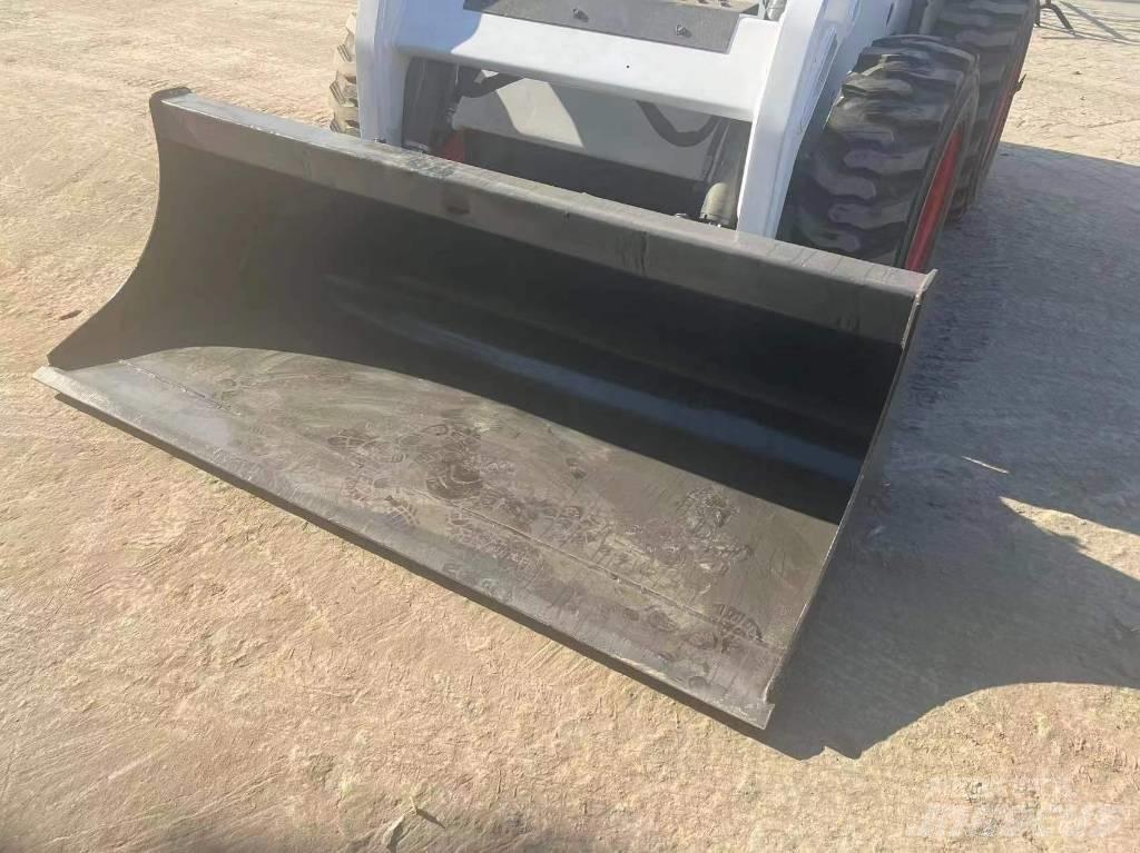 Bobcat S 185  스키드로더