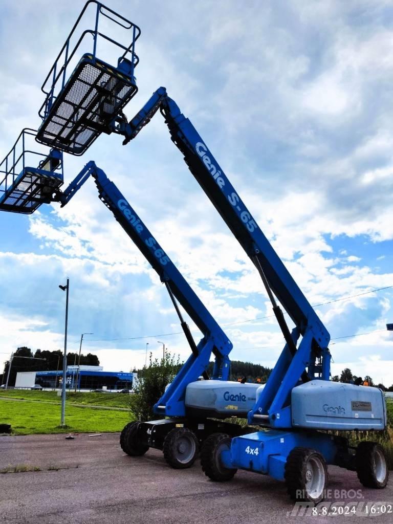 Genie S 65 관절형 전동이동 리프트