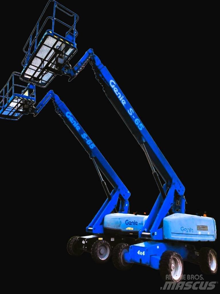 Genie S 65 관절형 전동이동 리프트
