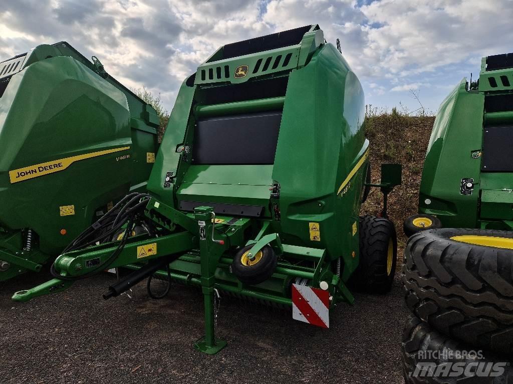 John Deere V461M 원형 곤포기