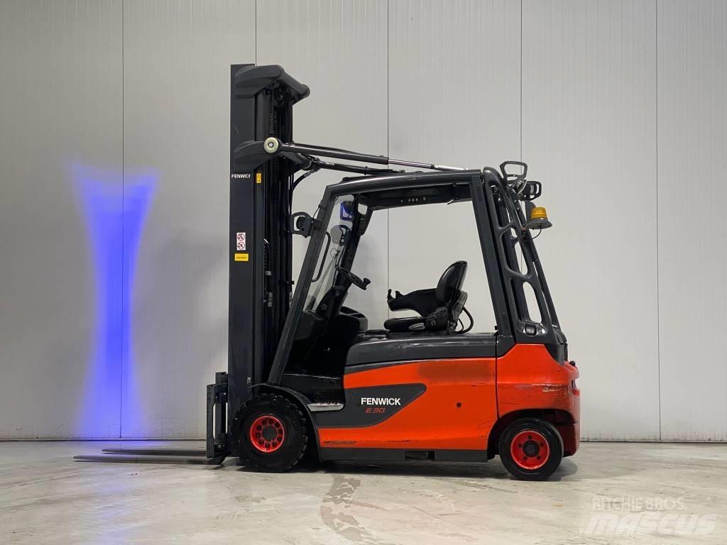 Linde E30L-01 전동 지게차