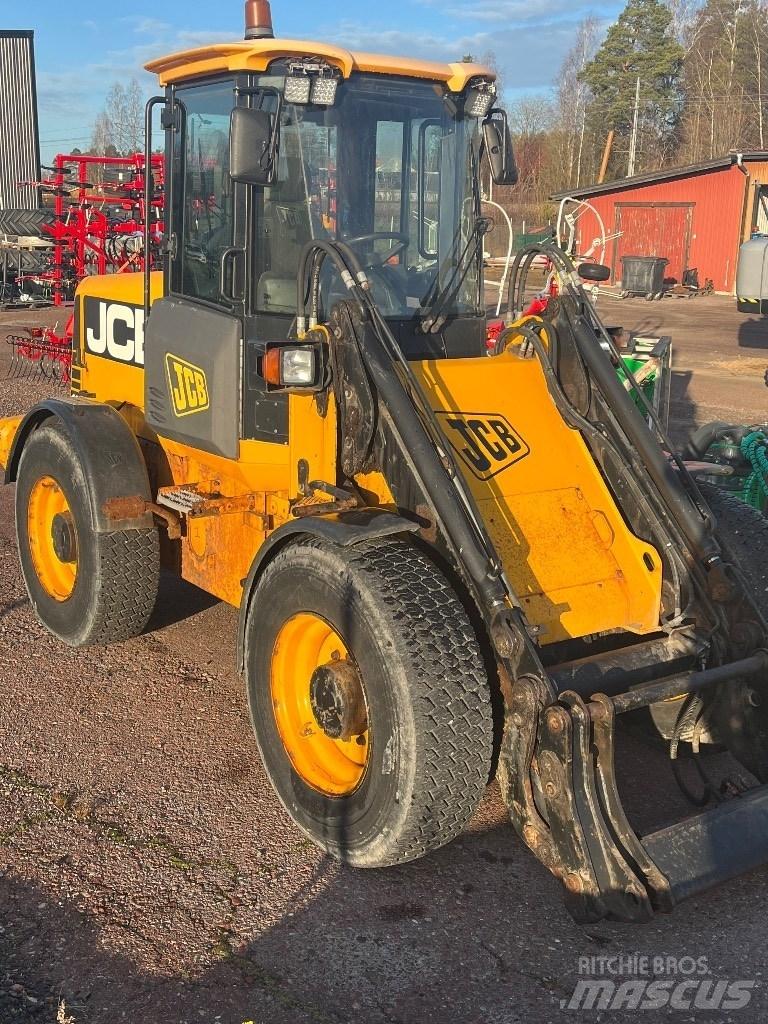 JCB 411 HT  휠로우더