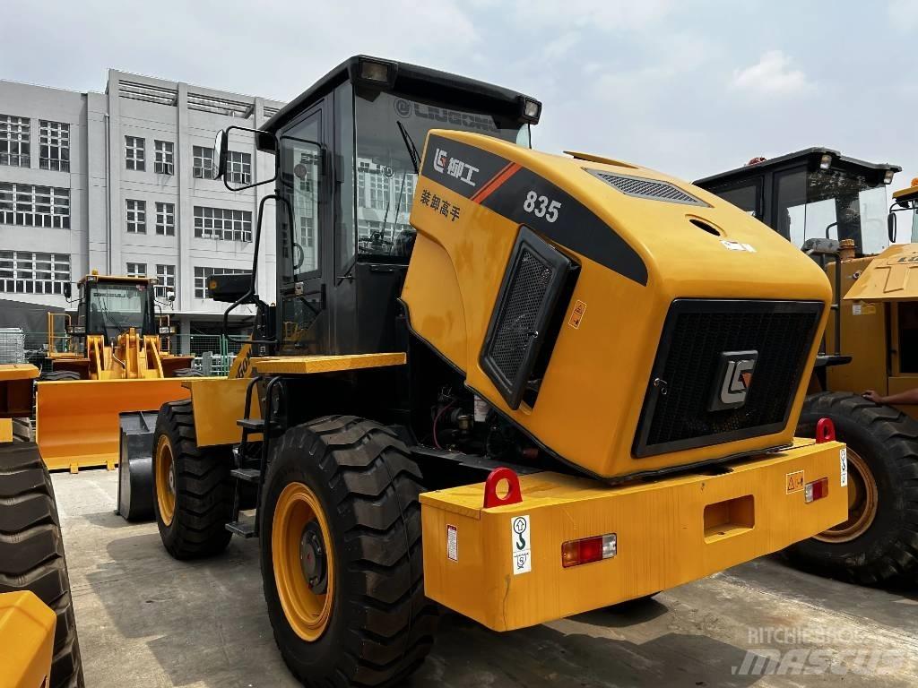 LiuGong 835  휠로우더