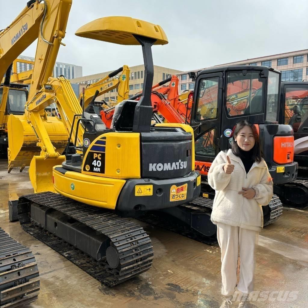 Komatsu PC 40 MR 소형 굴삭기 7톤 미만