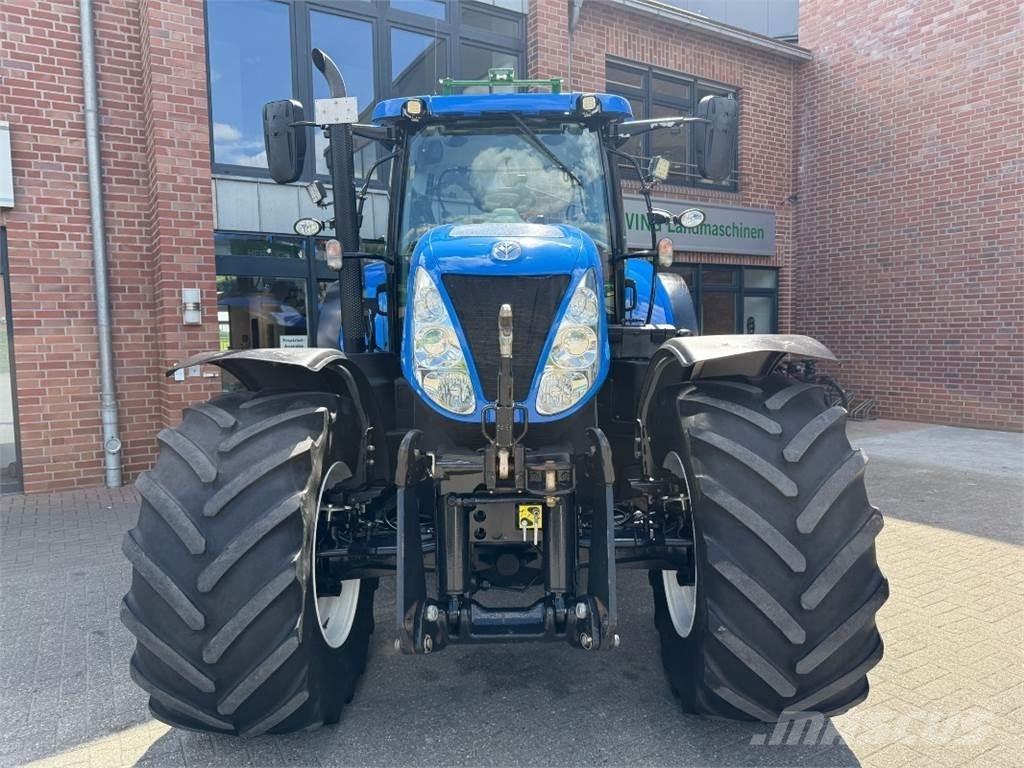 New Holland T7.220 트랙터
