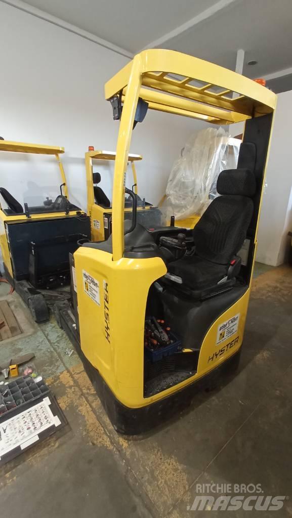 Hyster R 1.6 리치 트럭