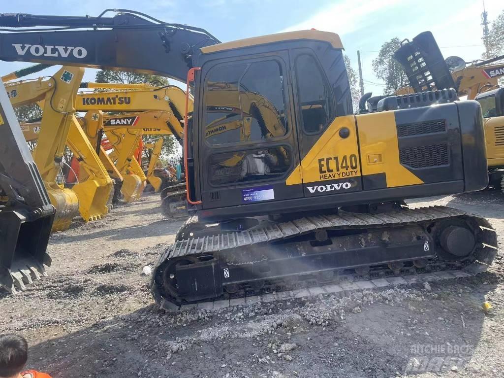 Volvo EC 140 대형 굴삭기 29톤 이상