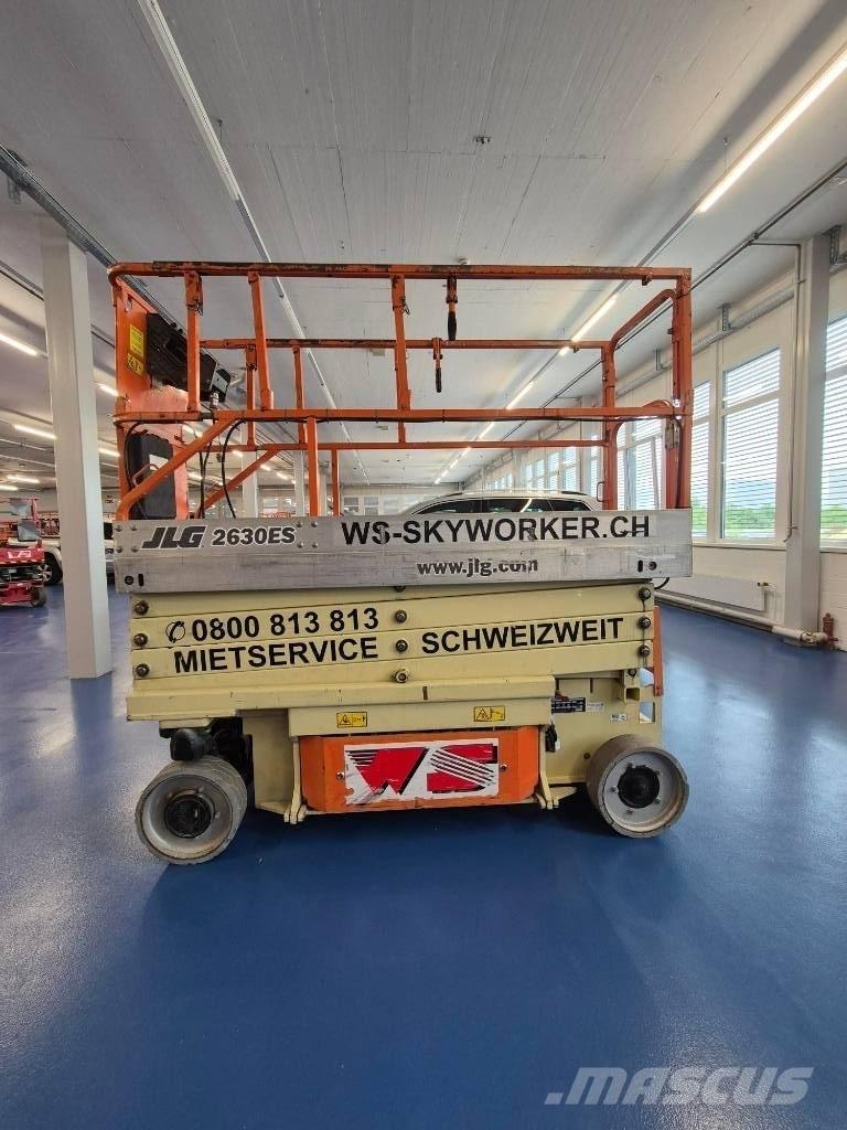 JLG 2630 ES 가위형 리프트