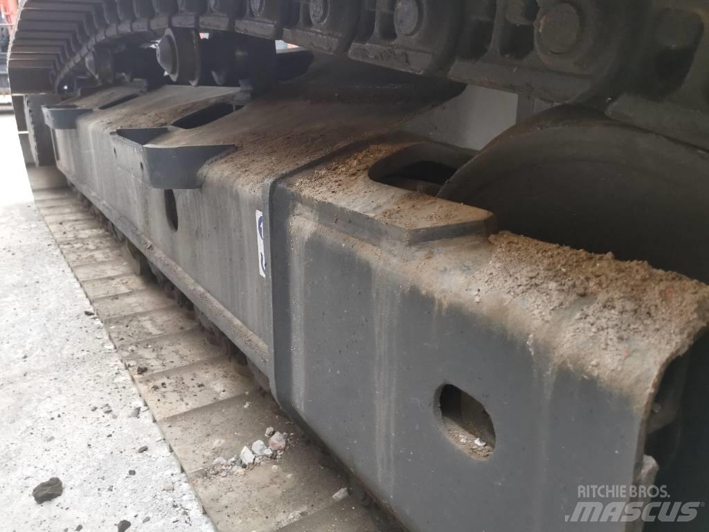 Komatsu PC 200 LC-8 대형 굴삭기 29톤 이상