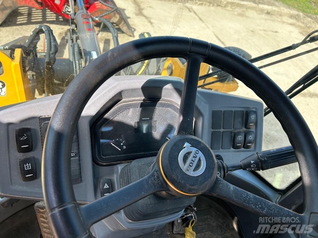 Volvo L 35 G  휠로우더