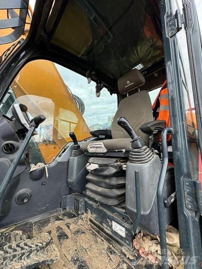 Hyundai HX235 LCR 특수 굴삭기