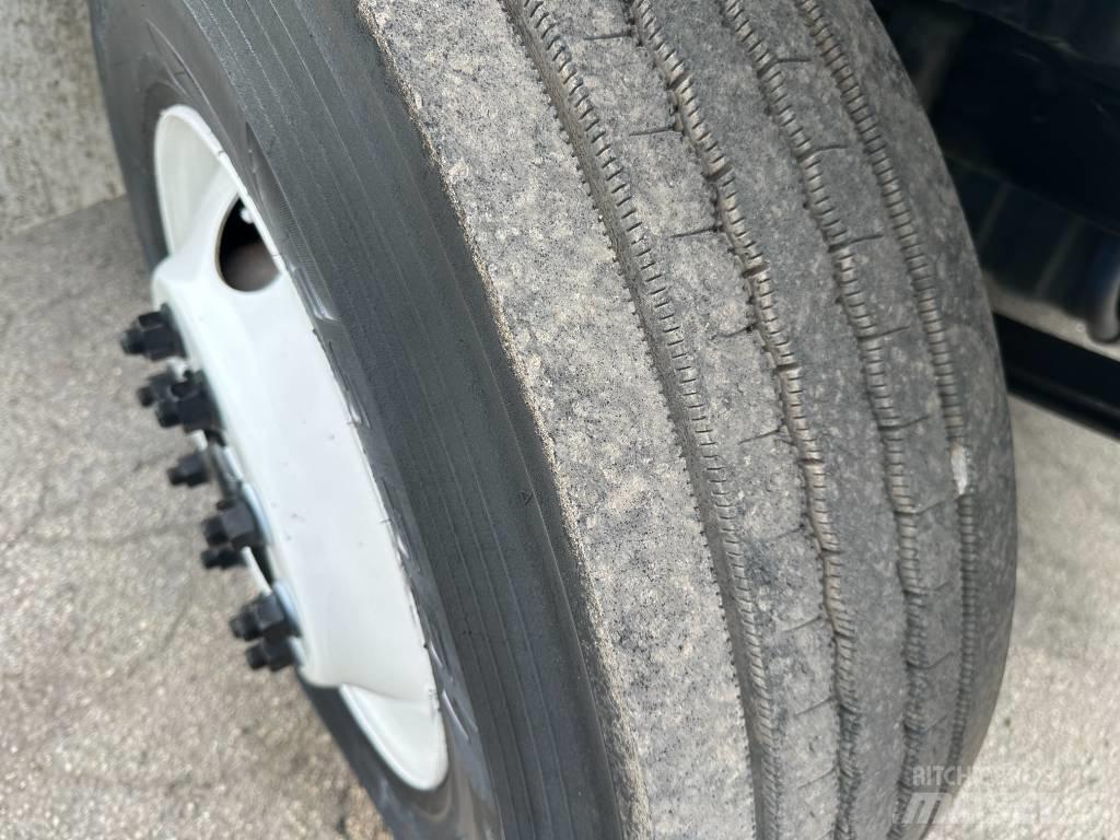 International 4300 기타 트럭