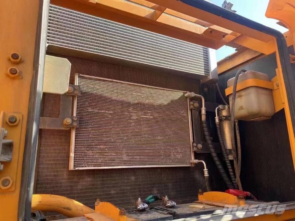 Sany 215c 305C 대형 굴삭기 29톤 이상