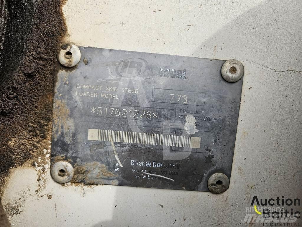 Bobcat 773  스키드로더