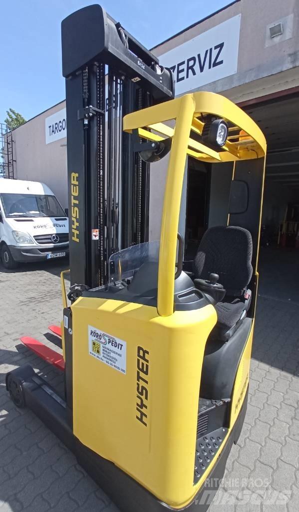 Hyster R 1.4 리치 트럭