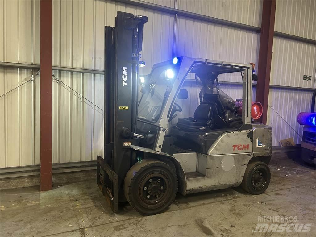TCM J1F4A40LQ LPG 지게차