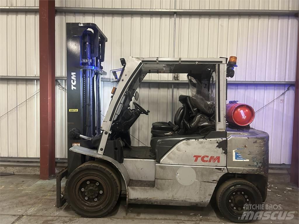 TCM J1F4A40LQ LPG 지게차