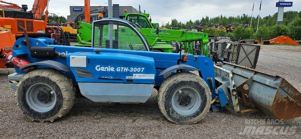 Genie GTH 3007 텔러 핸들러