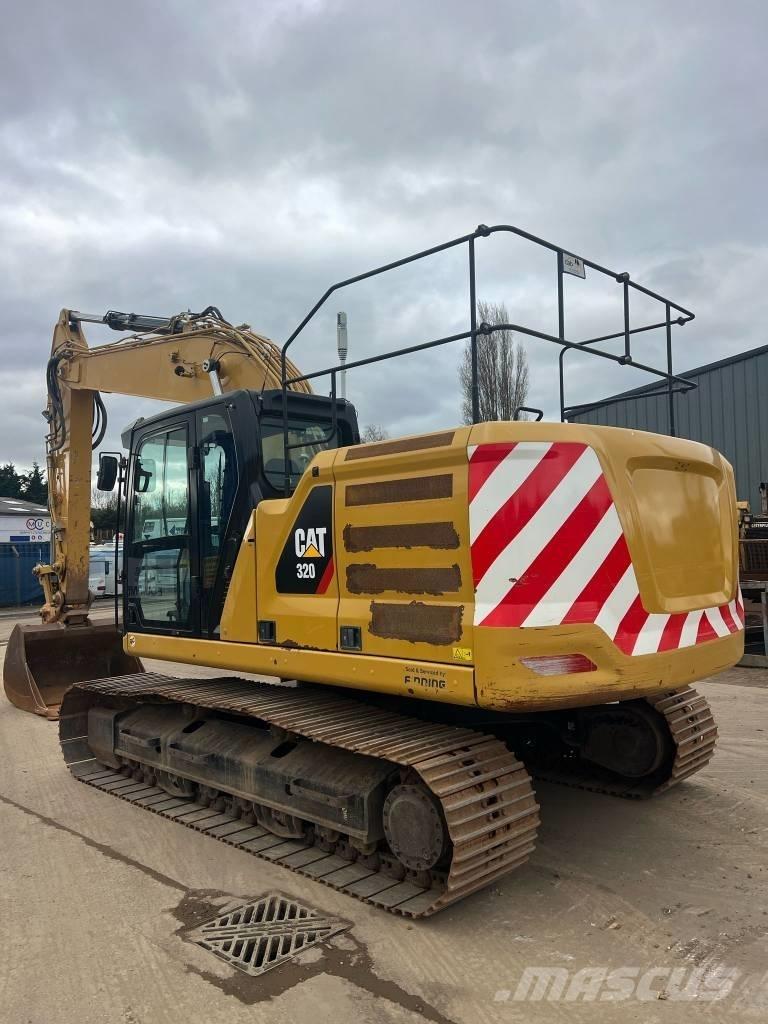 CAT 320 대형 굴삭기 29톤 이상