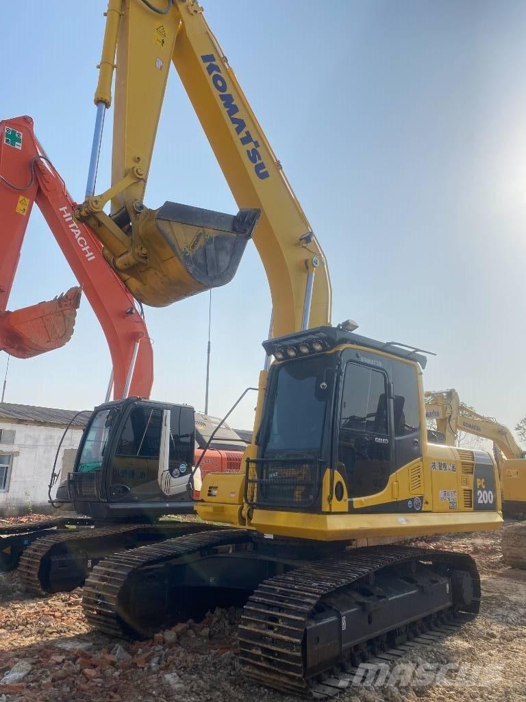 Komatsu PC 200-8 대형 굴삭기 29톤 이상
