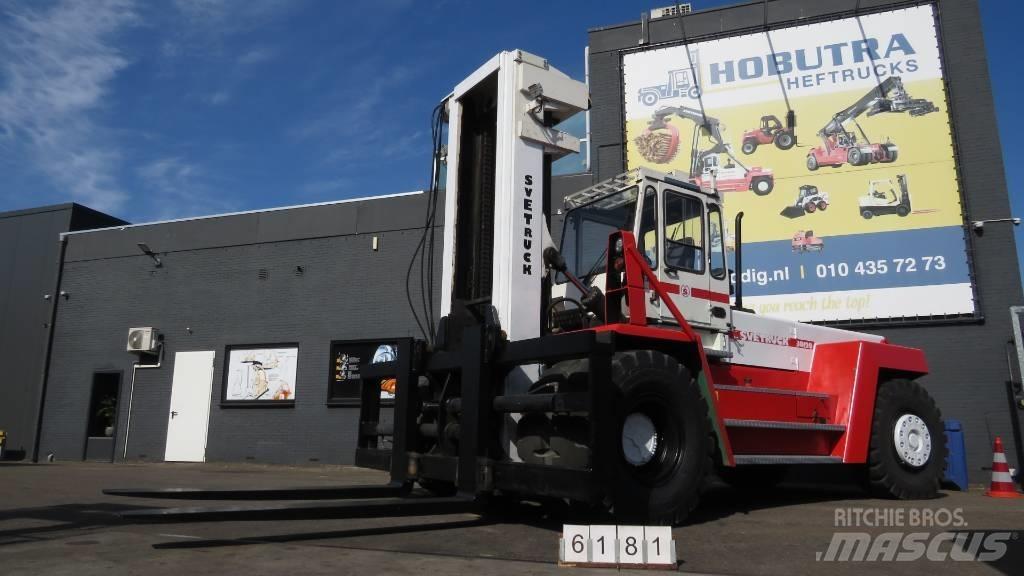 Svetruck 30120/46 디젤 지게차