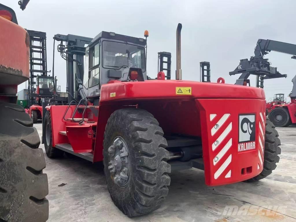 Kalmar DCF 300-12 디젤 지게차