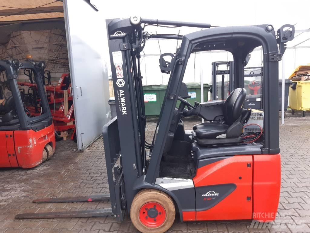 Linde E 12 전동 지게차