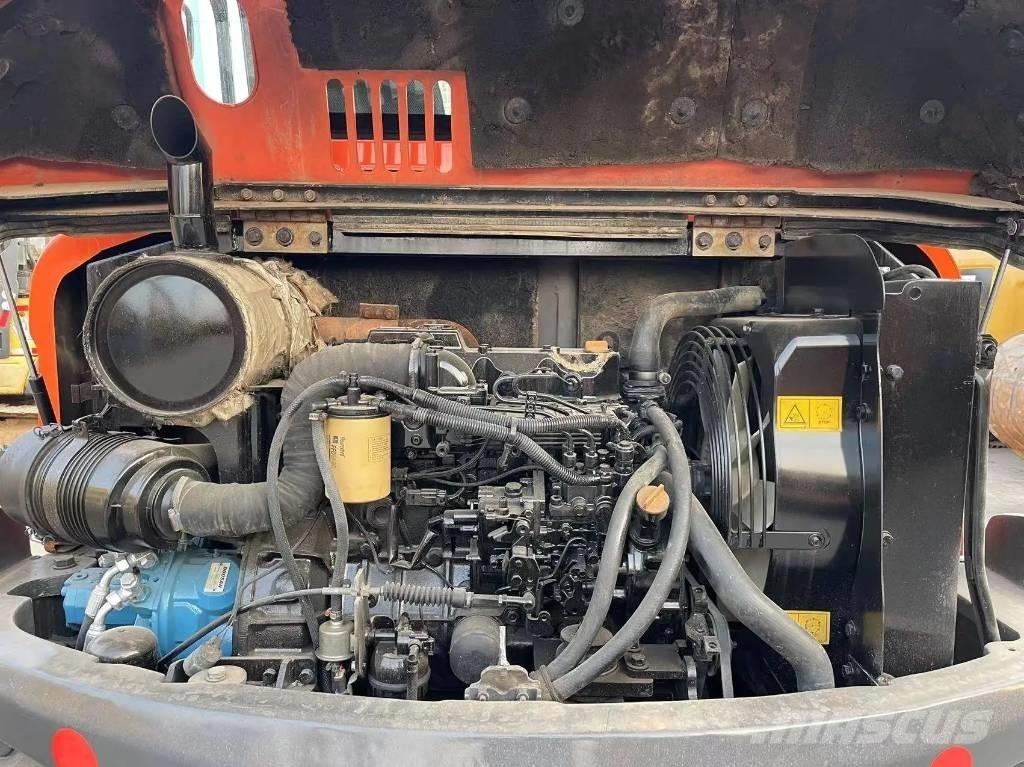 Doosan DX60-9C 소형 굴삭기 7톤 미만