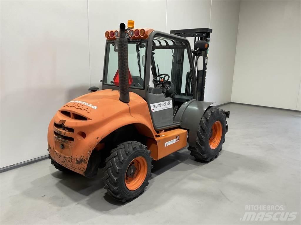 Ausa C250HX4 험지용 트럭