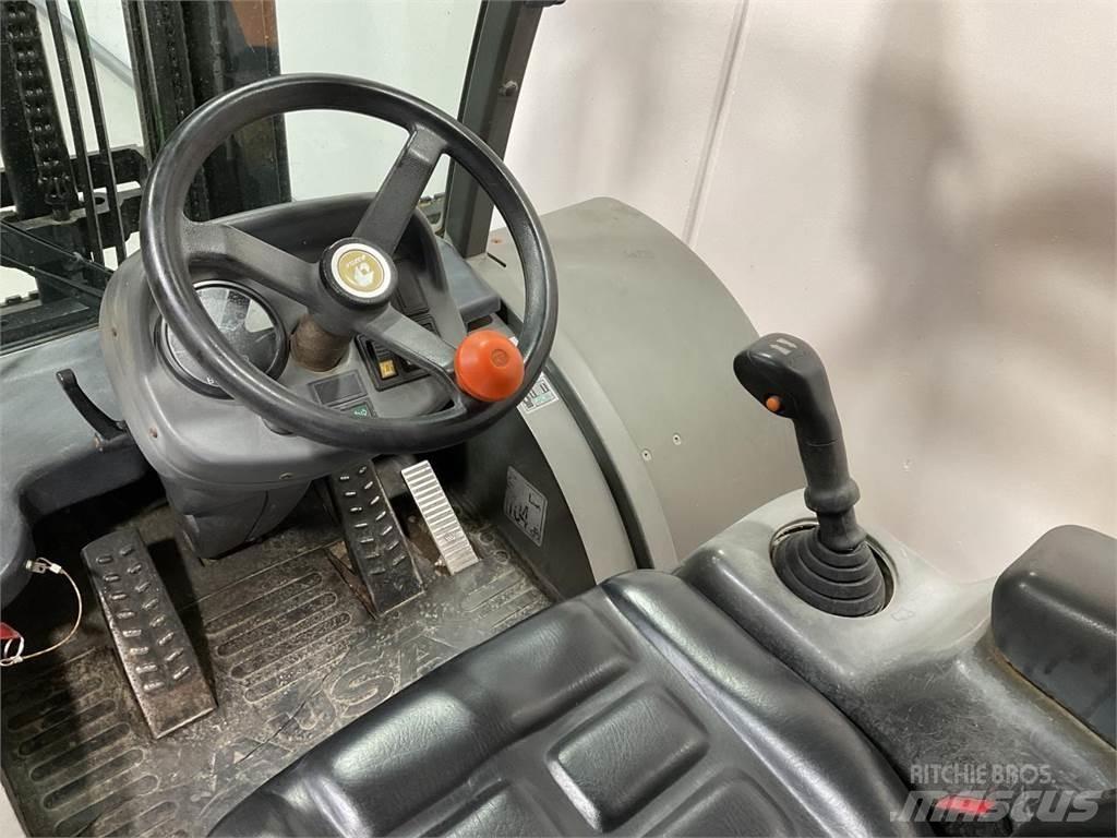 Ausa C250HX4 험지용 트럭