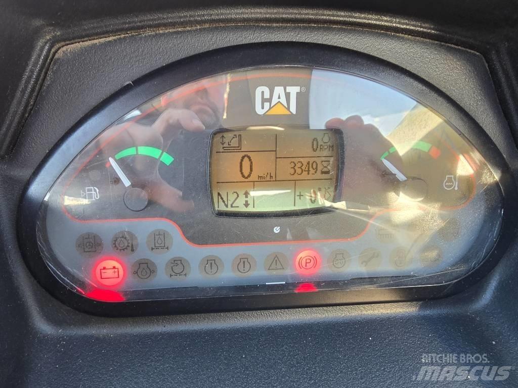 CAT TH337C 텔러 핸들러