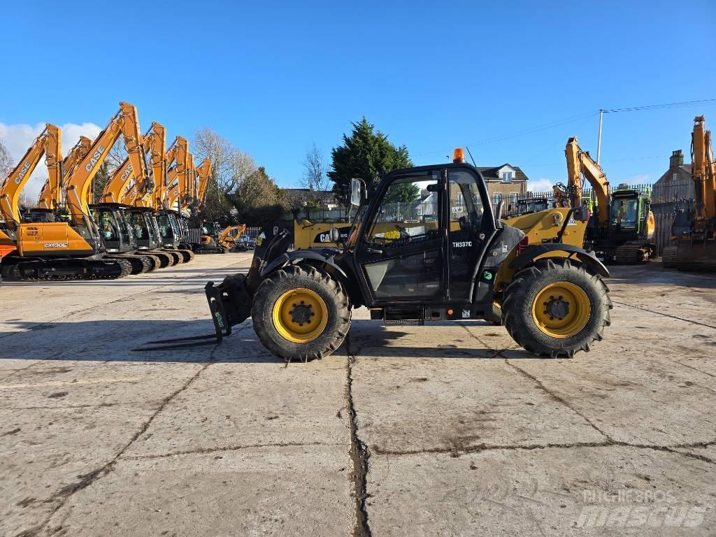 CAT TH337C 텔러 핸들러