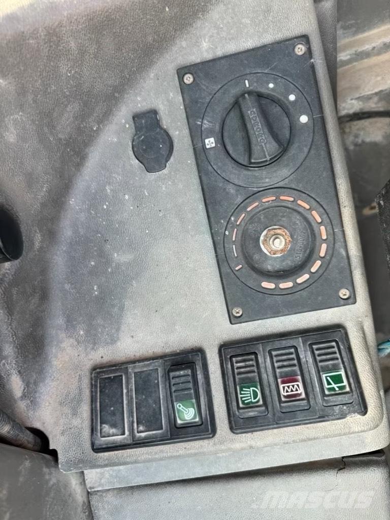 Atlas AR 65  휠로우더