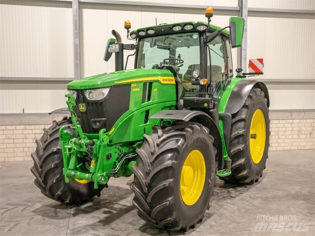 John Deere 6R215 트랙터