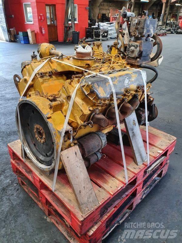 CAT 3208 엔진