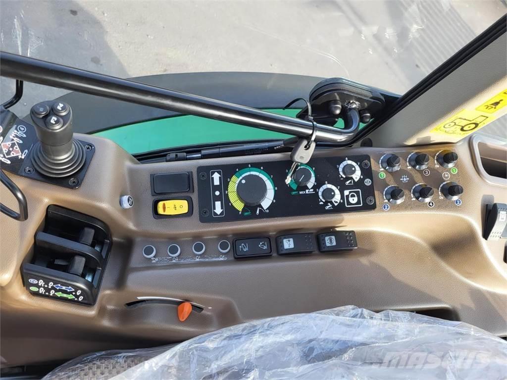 John Deere 5075GN Tractors