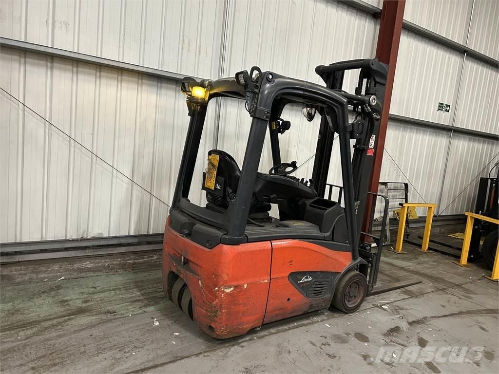 Linde E16C-02 전동 지게차