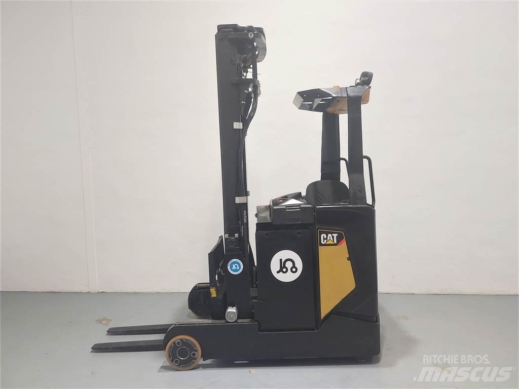 CAT NR16N2C 리치 트럭