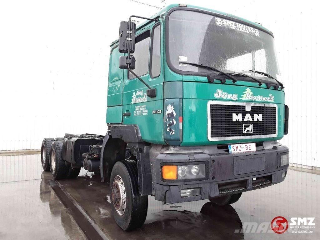 MAN 27.403 6x6 새시 운전실 트럭