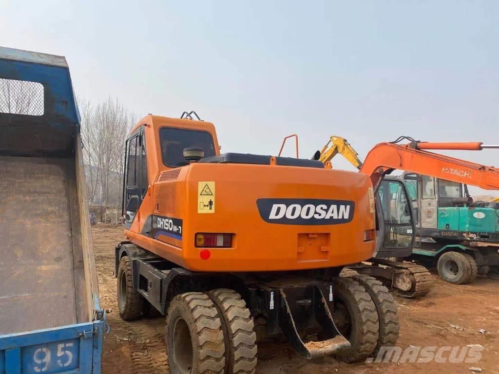 Doosan DH 150W  휠 굴삭기