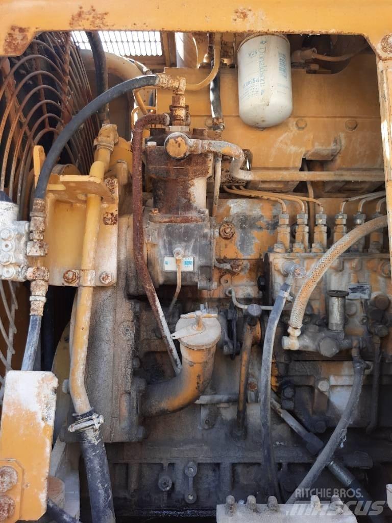 Komatsu WA500  휠로우더